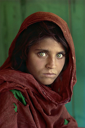 Niña afgana. Foto Steve McCurry