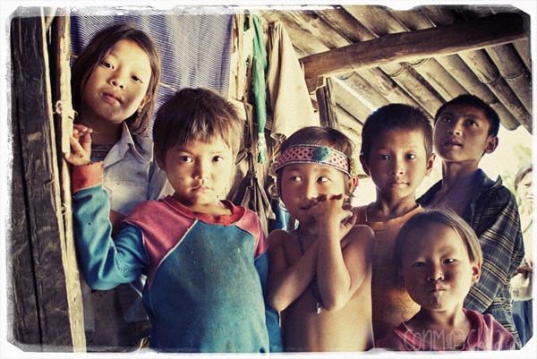 Niños de un poblado Lahu