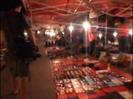 Video 30 - Mercado nocturno de Luang Prabang