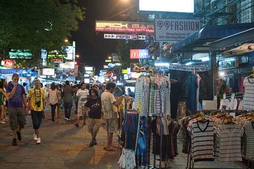 Puestos de venta de ropa en Bangkok