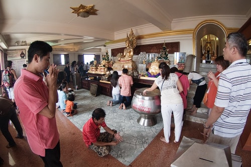 Interior del Wat Saket