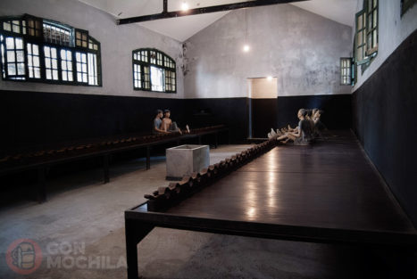 Sala donde se hacinaban los presos
