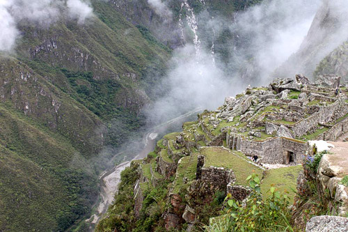 El camino visto desde Machu Picchu