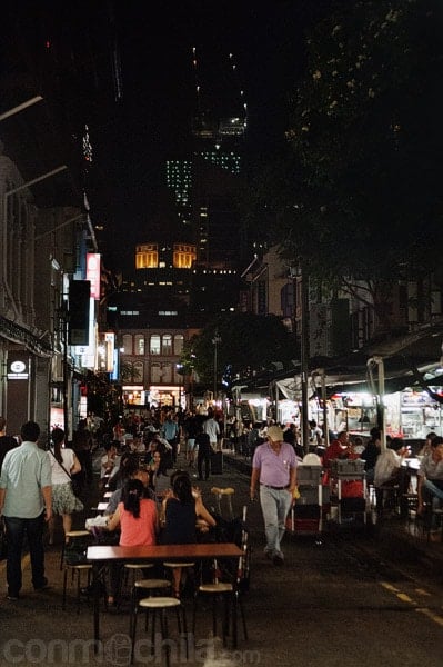 La Food Street de noche
