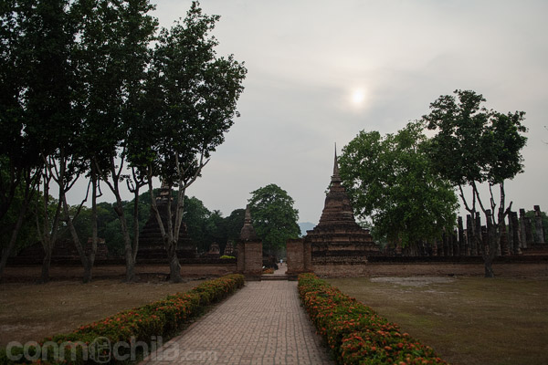 Exterior del templo Wat Maha That