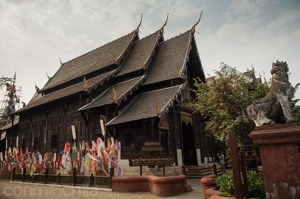 Vista exterior del Wat Phan Tao