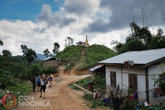 Los templos nunca faltan en Myanmar