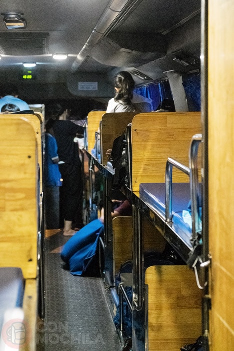 Interior del sleeper bus
