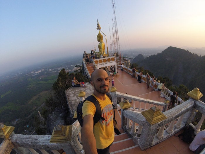 Itinerario de viaje a Tailandia: Atardecer en el Tiger Cave Temple de Krabi