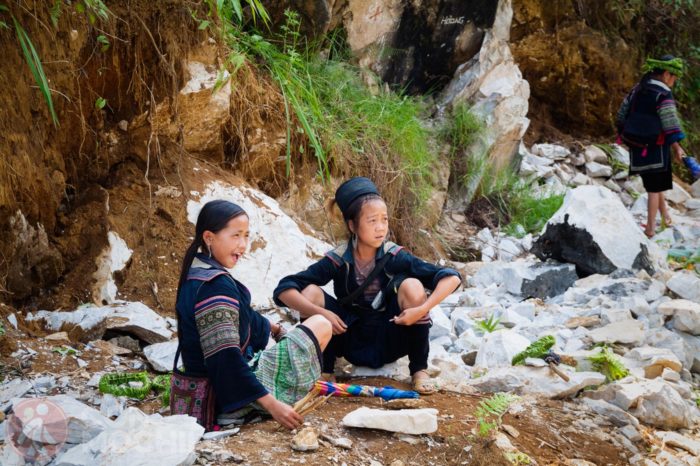 Dos chicas hmong
