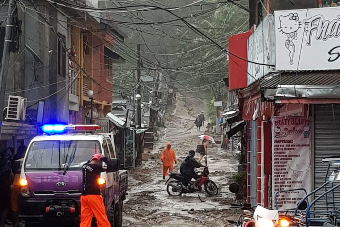 tifón Filipinas