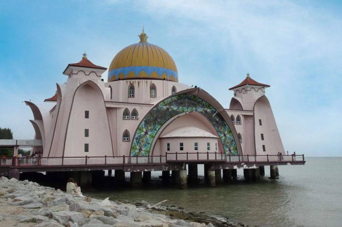 Mezquita casi flotante de Melaka