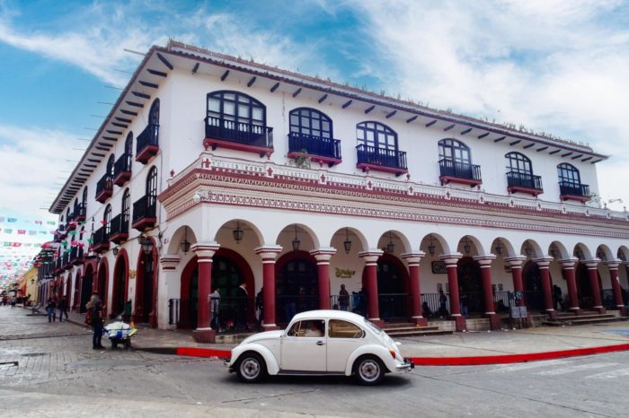 De San Cristóbal de las Casas se ha escrito ya casi todo, su centro colonial está plagado de soportales